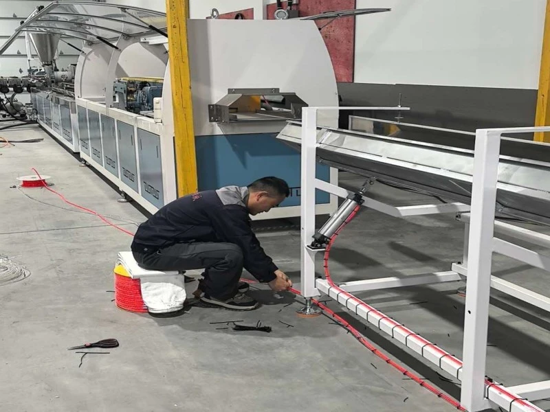 Výrobná linka WPC dosahuje stabilnú prevádzku v Quebecu v Kanade