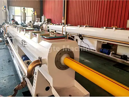 Stroj na výrobu rúr PPR 75-160 mm